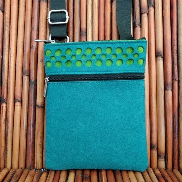 NWOT UNIQUE BOUTIQUE Modern Felt Teal/Lime Green 2 Zip Pockets Adjustable Strap - Picture 10 of 11
